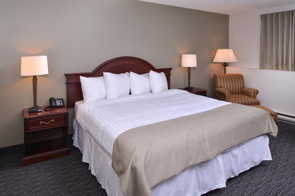 Rodeway Inn Sudbury Exterior foto